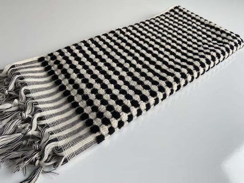 KARATEZGAH DOKUMASI BANYO HAVLUSU 10